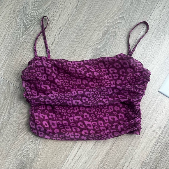 Oh Polly Pink Leopard Crop Top size small - Picture 1 of 2